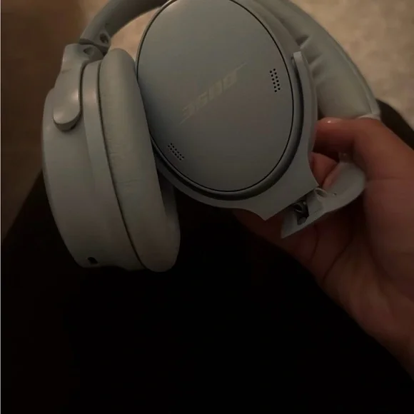 Bose Quiet Comfort headphones - Picture 1 of 6